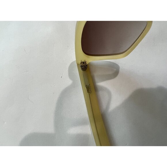 Graz JRG Sunglasses in Yellow - Picture 5 of 8